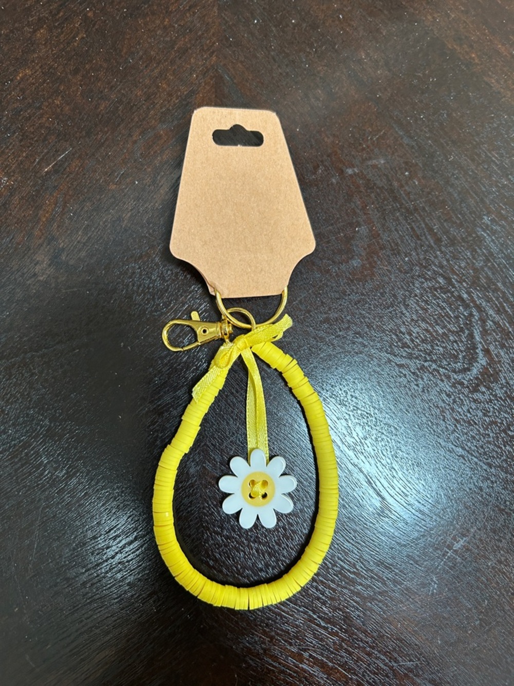 Handmade by my mom! Yellow Daisy Keychain